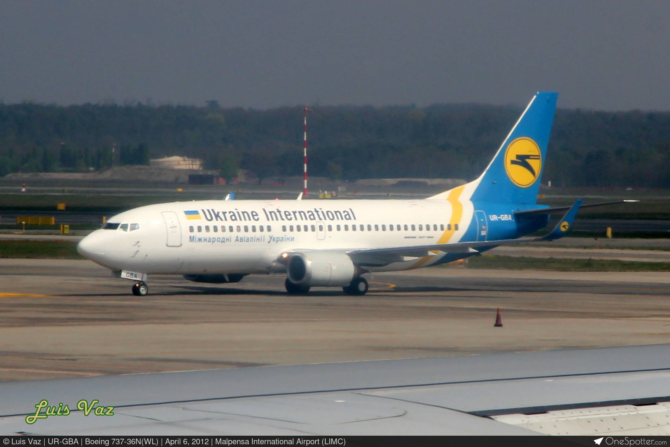 Ur Gba Boeing N Wl Ukraine International Airlines