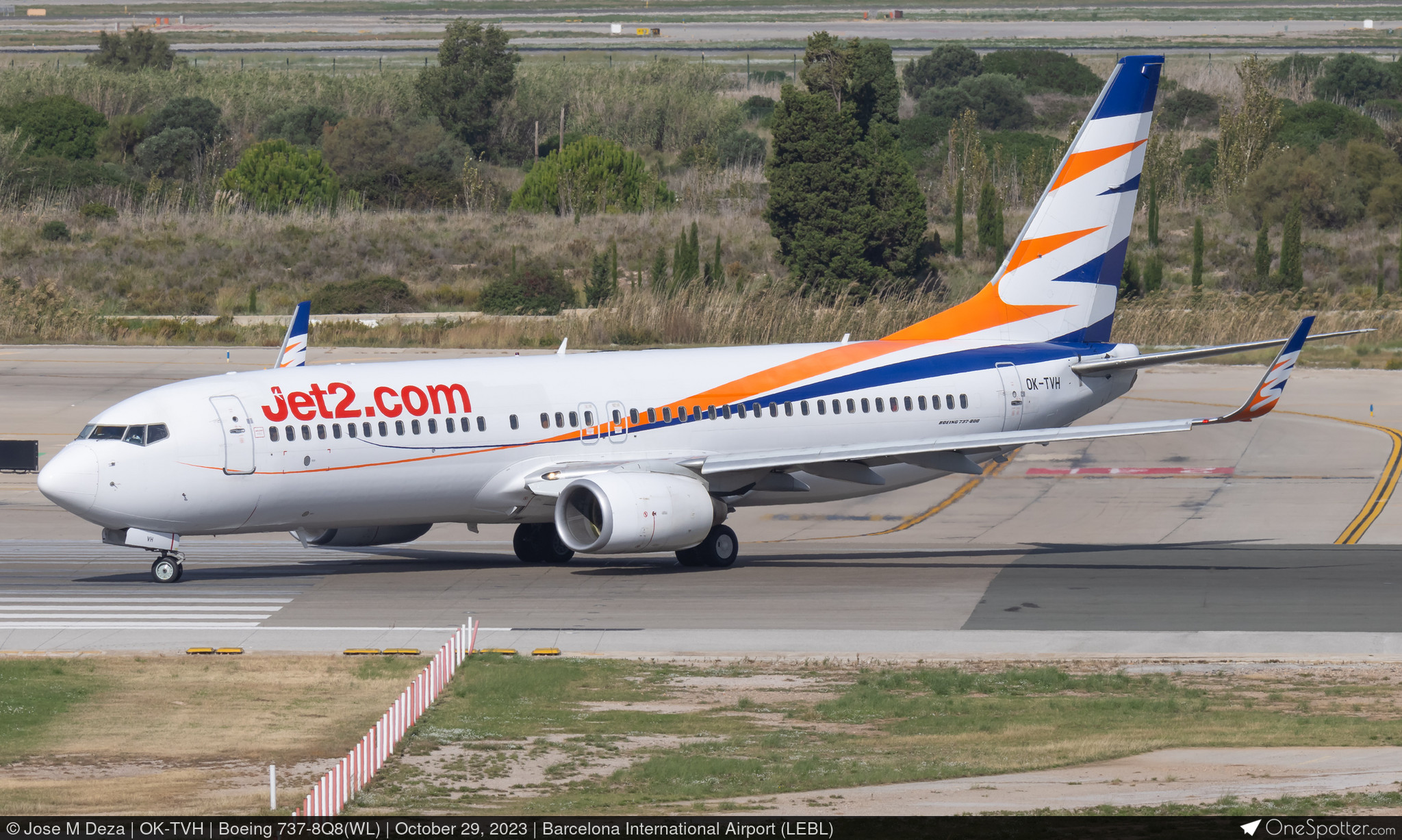 ジャオウガ OK-TVH Smartwings Boeing 737-8Q8(WL), MSN 35275 | OneSpotter.com
