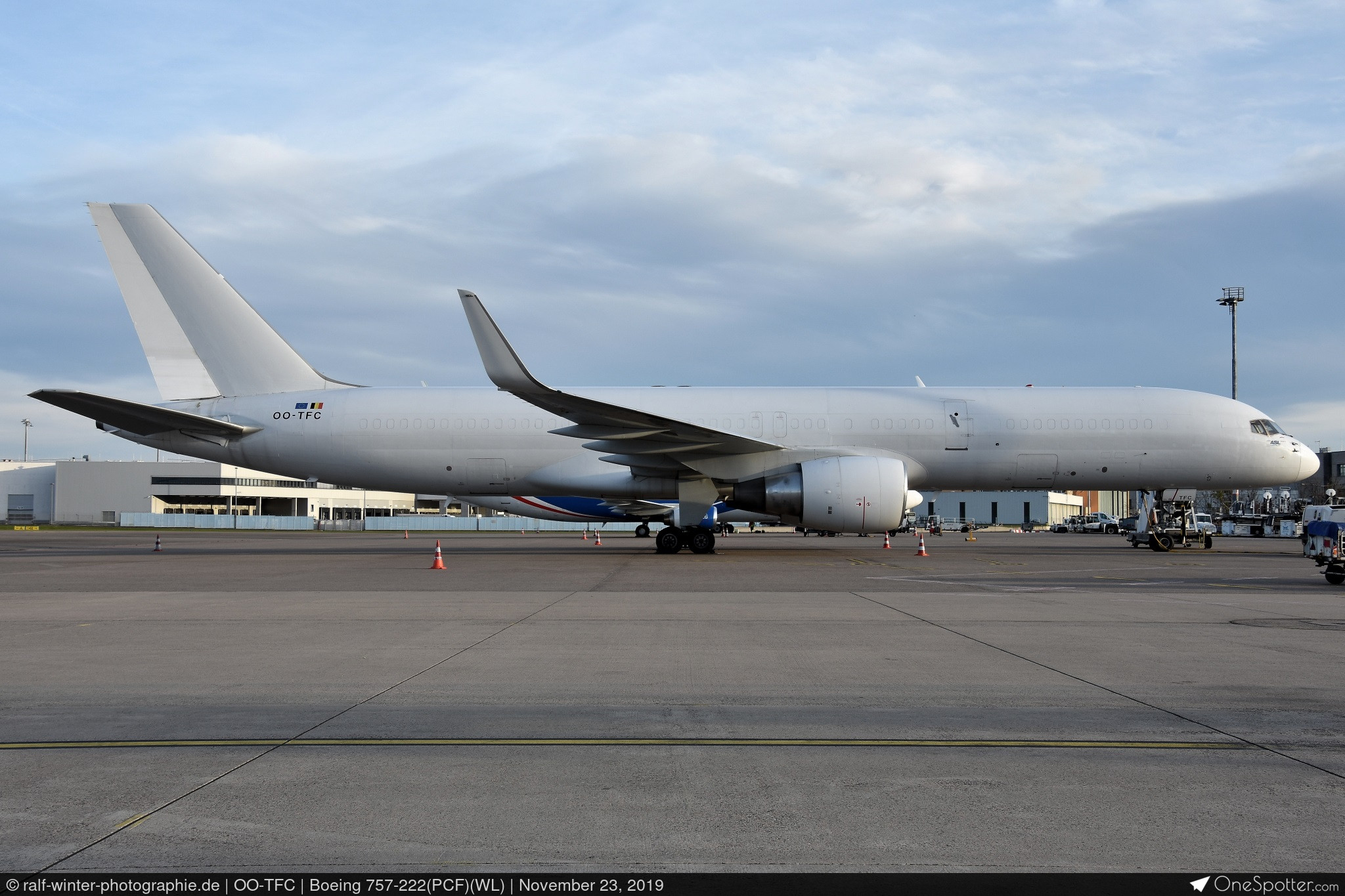 大きな取引 1/400 B757-222PCF ASL航空 OO-TFC ベルギー 貨物 航空機