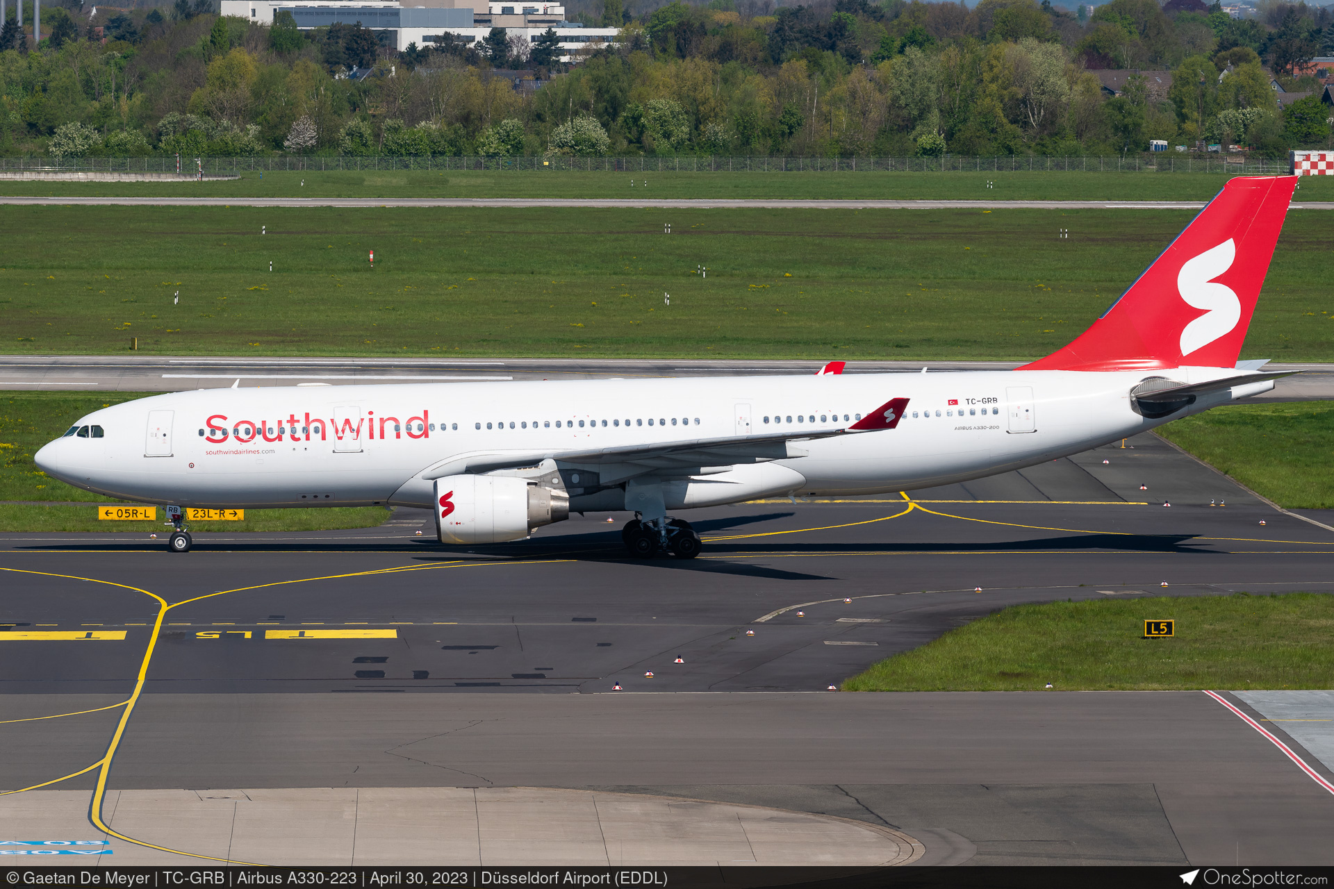 ヴァージン Aviationtag A330-223 Aviationtag A330 B-LNF – Hong Kong Airlines Original