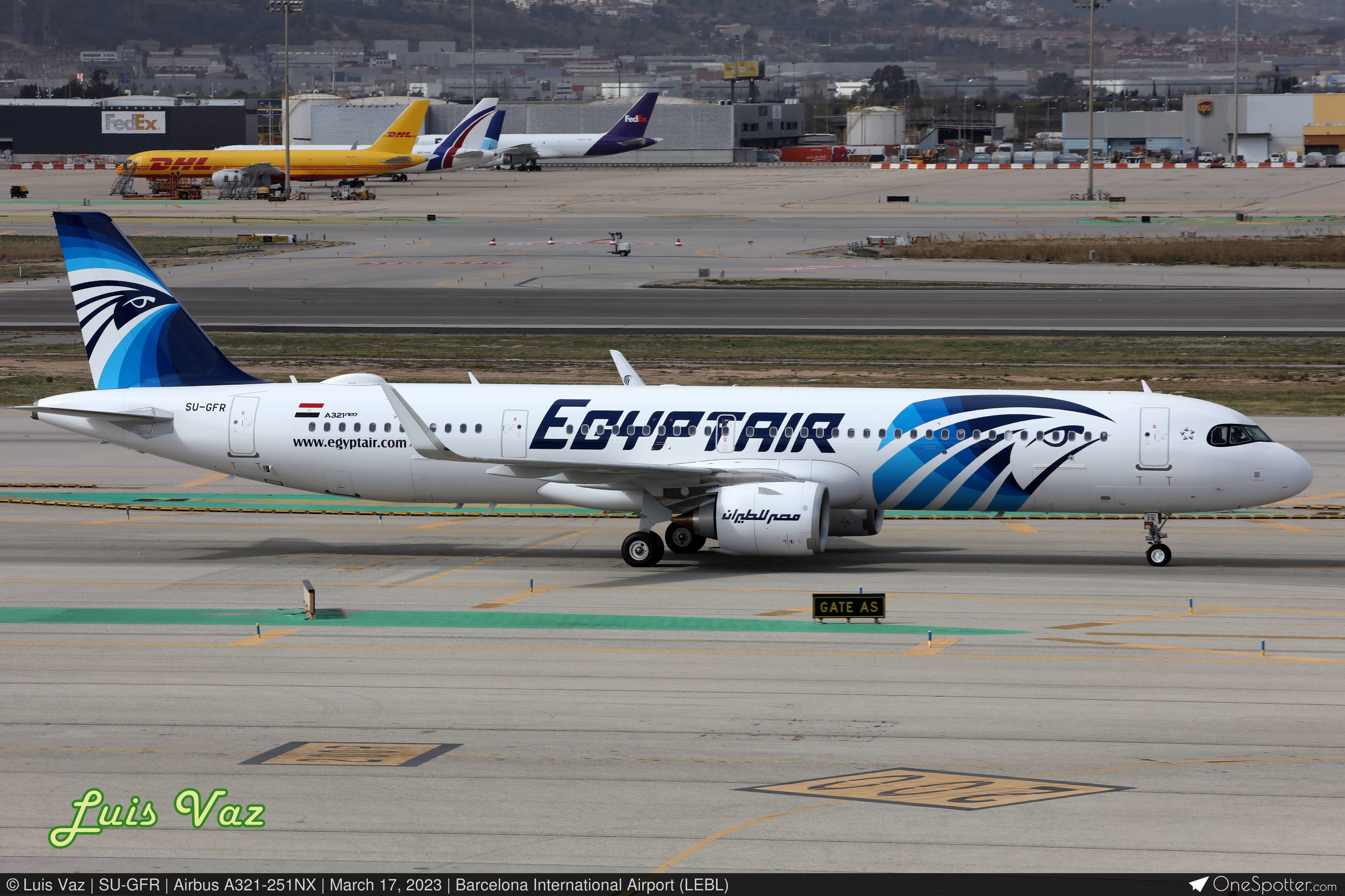 SU-GFR - Airbus A321-251NX, EgyptAir | OneSpotter.com