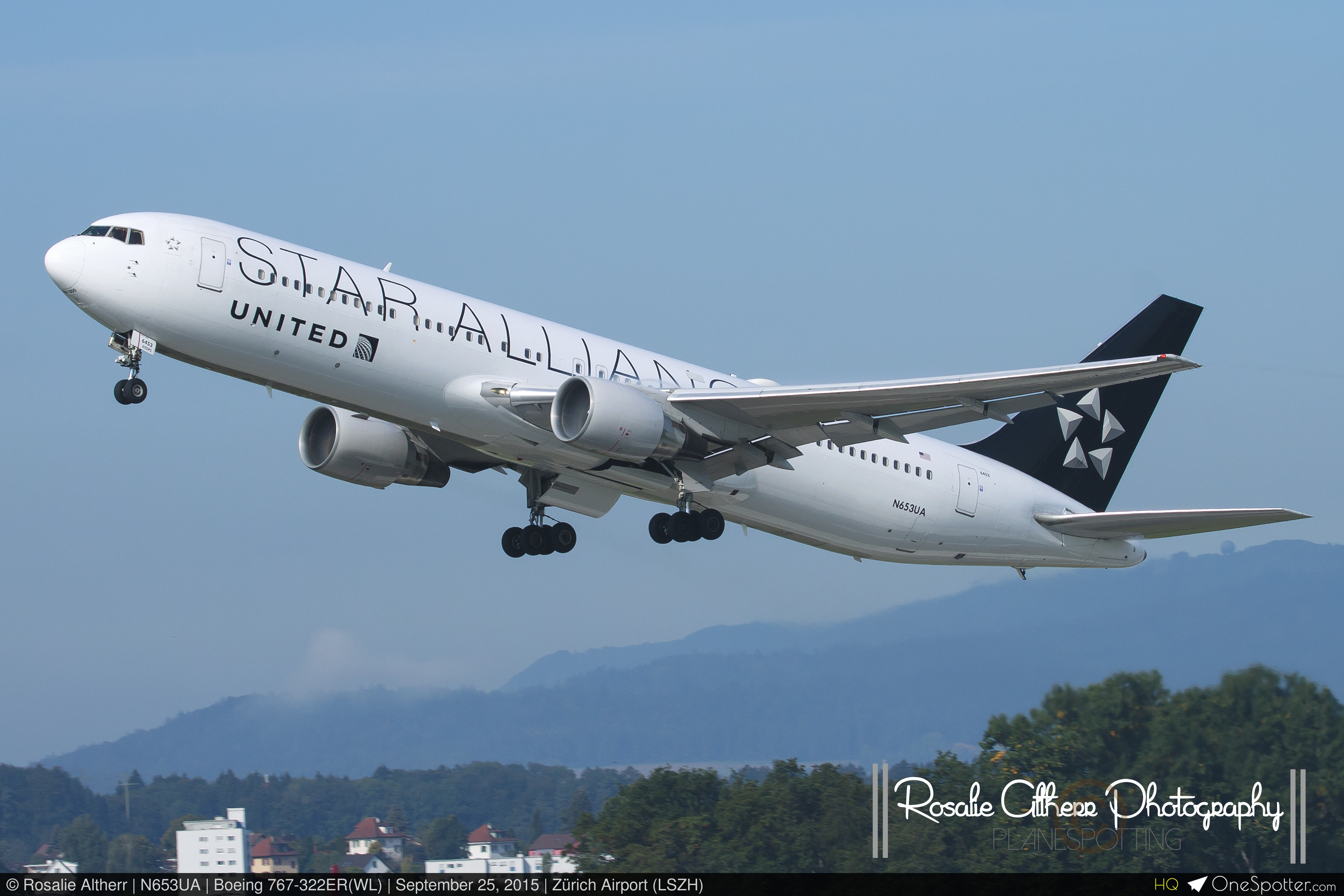 N653UA - Boeing 767-322ER(WL), United Airlines | OneSpotter.com