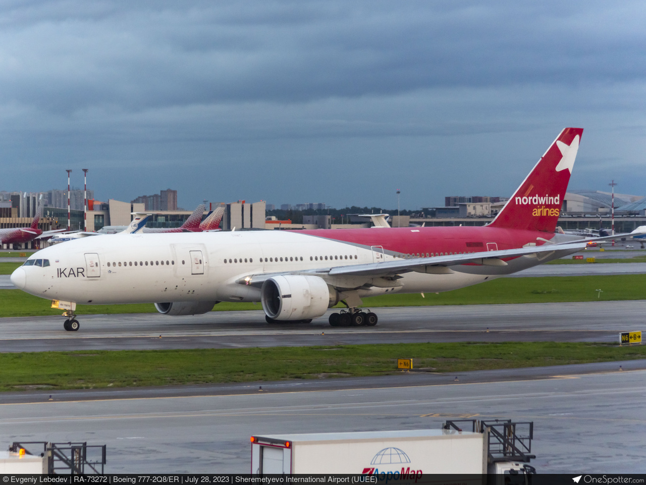 RA-73272 Ikar Boeing 777-2Q8/ER, MSN 27608 | OneSpotter.com