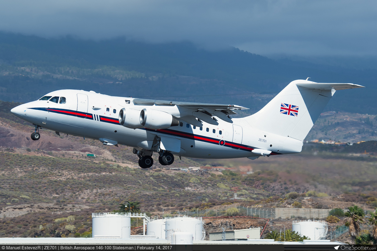 ZE701 Royal Air Force British Aerospace 146-100 Statesman