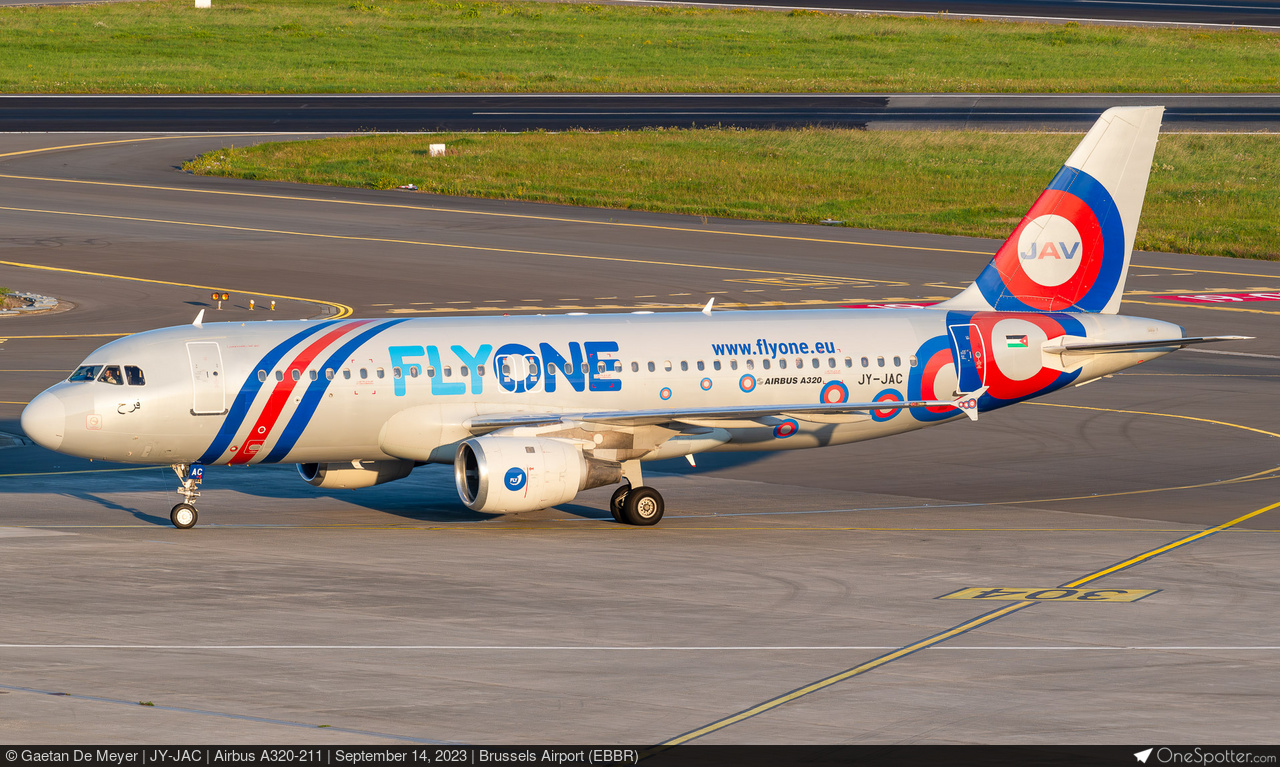 JY-JAC FLYONE Airbus A320-211, MSN 029 | OneSpotter.com
