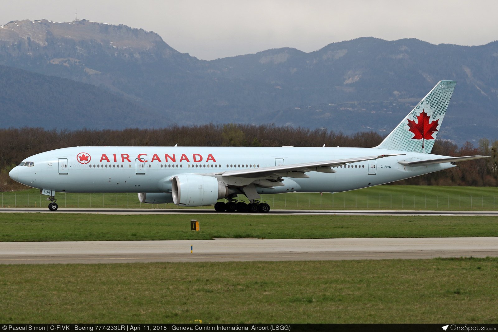 Fivk C-FIVK - Air Canada Boeing 777-233LR, MSN 35245 | OneSpotter.com