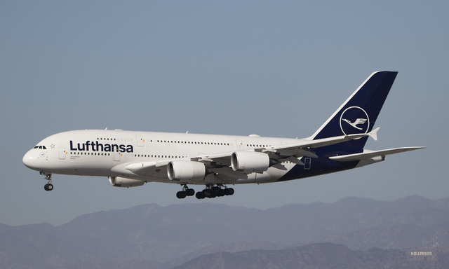 D-AIMB - Lufthansa Airbus A380-841, MSN 041 | OneSpotter.com