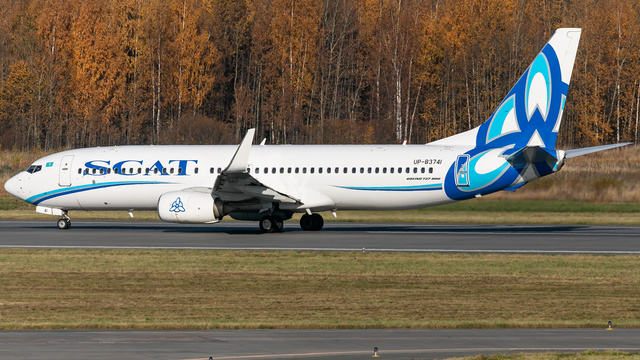 N495SY Sky One FZE Boeing 737-38J Photo by Istrate Alexandru