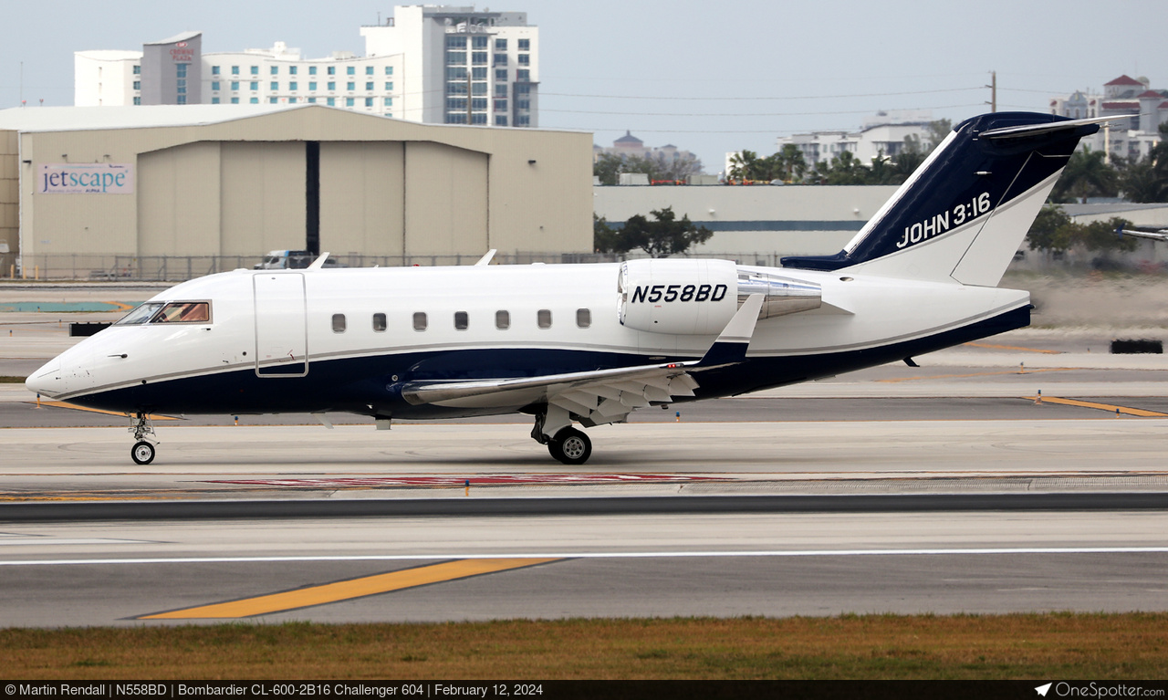 N558BD Mark Solomon (Trustee) Bombardier CL-600-2B16