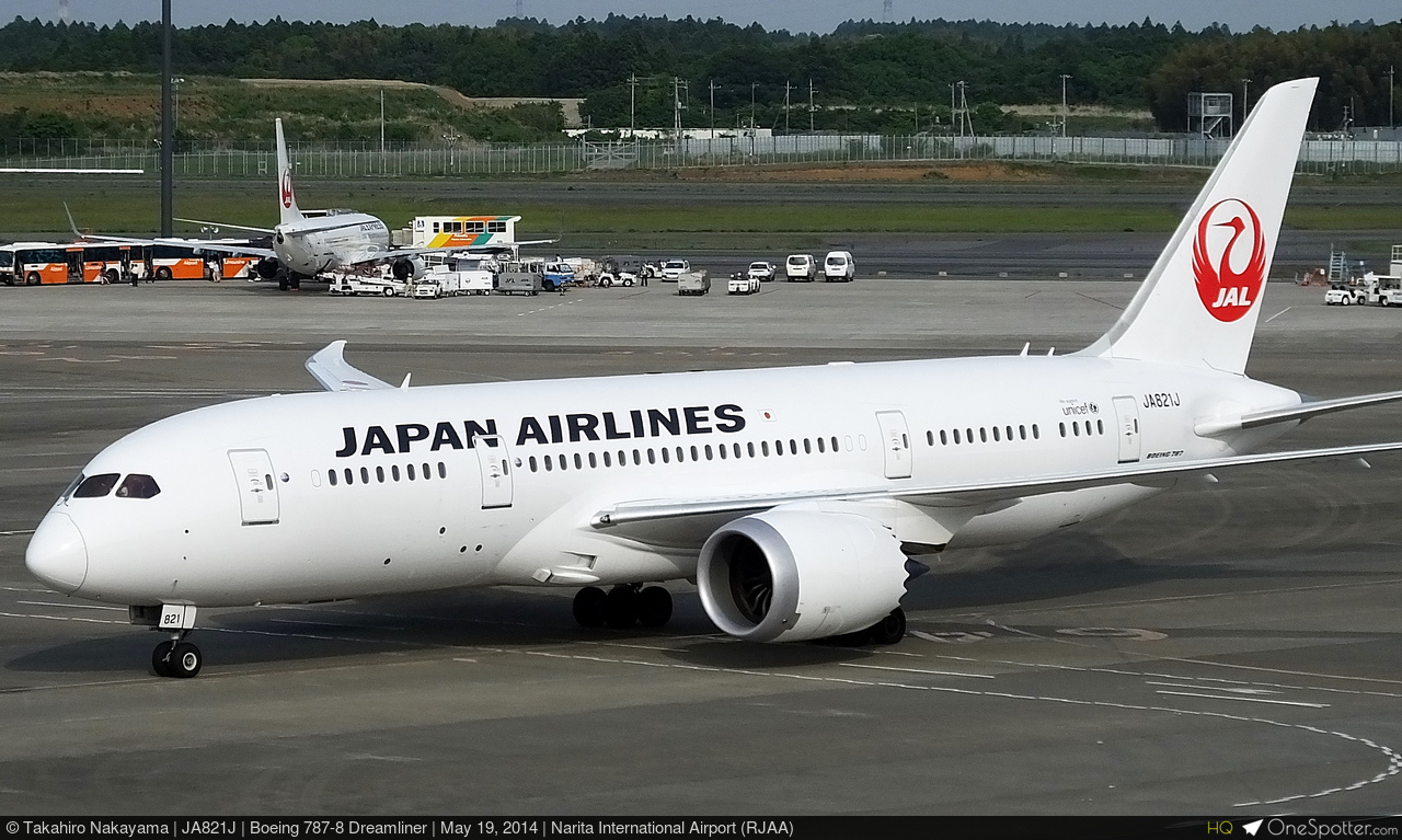 JA821J Japan Airlines Boeing 787-8 Dreamliner, MSN 34831