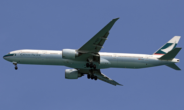 B-KQY Cathay Pacific Boeing 777-367ER, MSN 41764 | OneSpotter.com