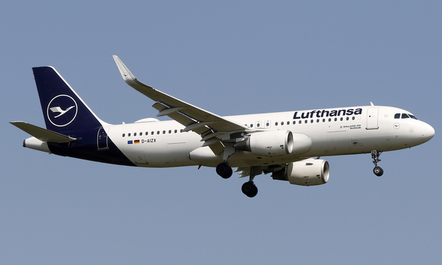 D-AIZX - Lufthansa Airbus A320-214(WL), MSN 5741 | OneSpotter.com