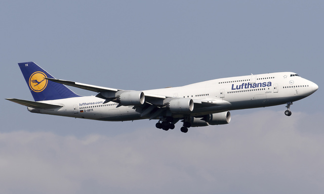 D-ABYK Lufthansa Boeing 747-830, MSN 37835 | OneSpotter.com