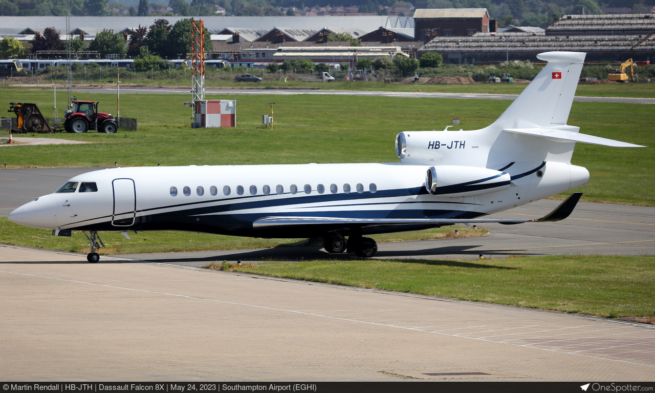 Dassault Falcon 8X | OneSpotter.com