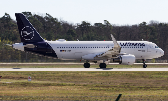 D-AIZX - Lufthansa Airbus A320-214(WL), MSN 5741 | OneSpotter.com