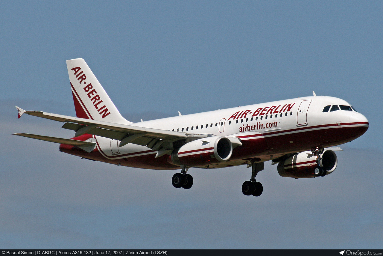 Herpa Wings A319 ゲルマニア航空（ドイツ） D-ASTA 1/500 [518703]