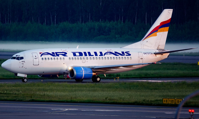 【737】 EK73736 Air Dilijans Boeing 737-505, MSN 26336 | OneSpotter.com