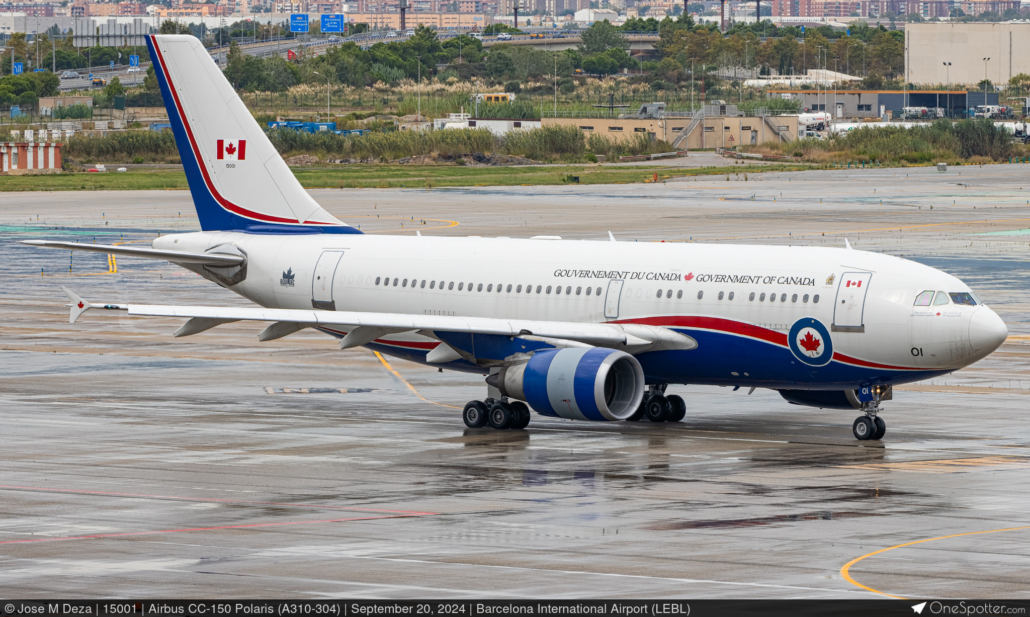 1072XE4ZQG744n2oVv8.jpg