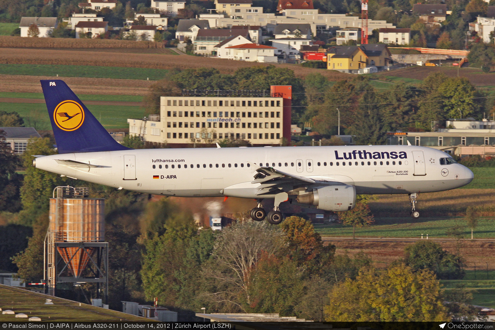D-AIPA - Lufthansa Airbus A320-211, MSN 069 | OneSpotter.com