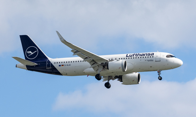 D-AIJA Lufthansa Airbus A320-271N, MSN 9555 | OneSpotter.com
