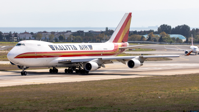 N705CK Kalitta Air Boeing 747-4B5F, MSN 26413 | OneSpotter.com