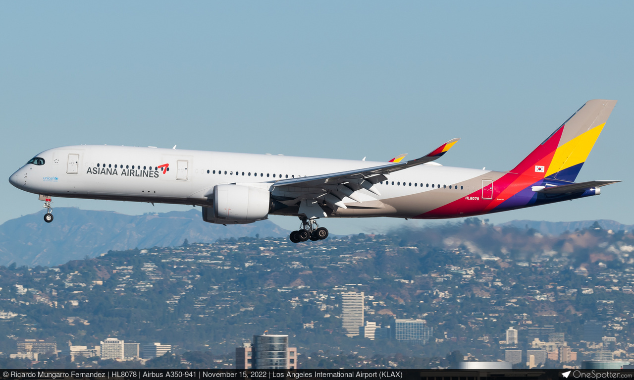 Asiana Airlines | OneSpotter.com