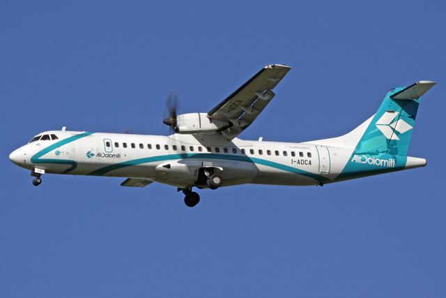 XY-AJT Air KBZ ATR 72-500 (72-212A), MSN 658 | OneSpotter.com