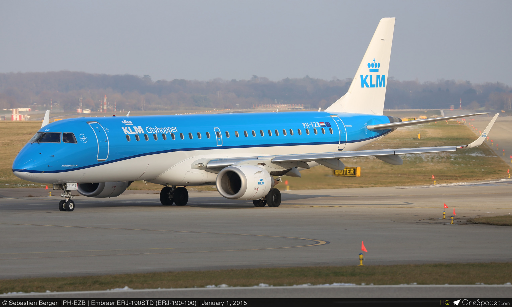 PH-EZB - Embraer ERJ-190STD (ERJ-190-100), KLM Cityhopper