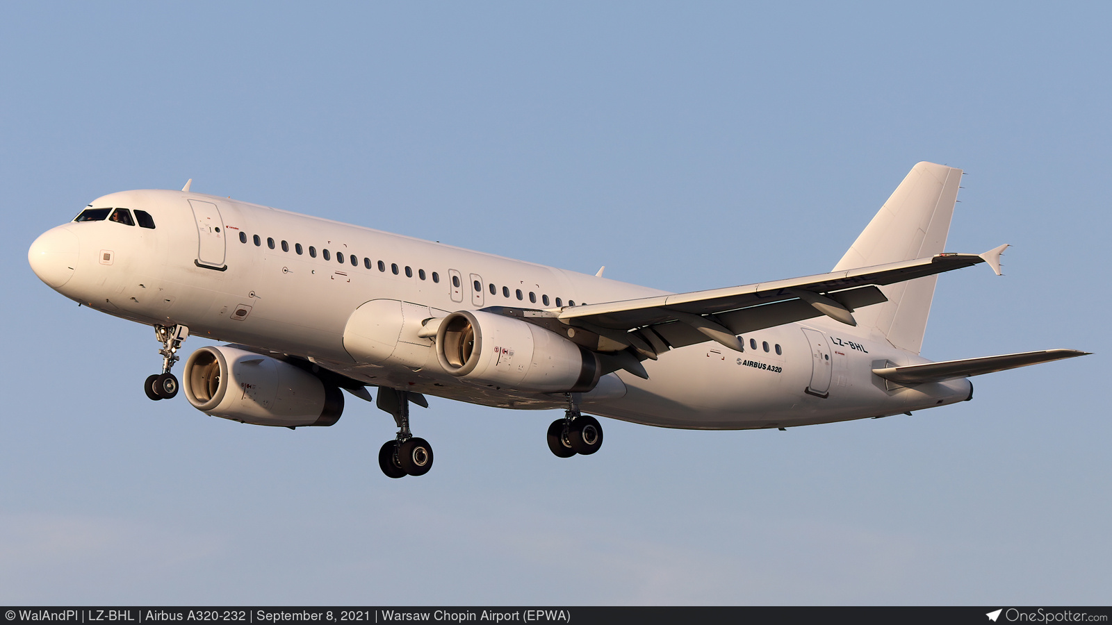  February 6  airline 2枚組 Aviation Toulouse on X: 