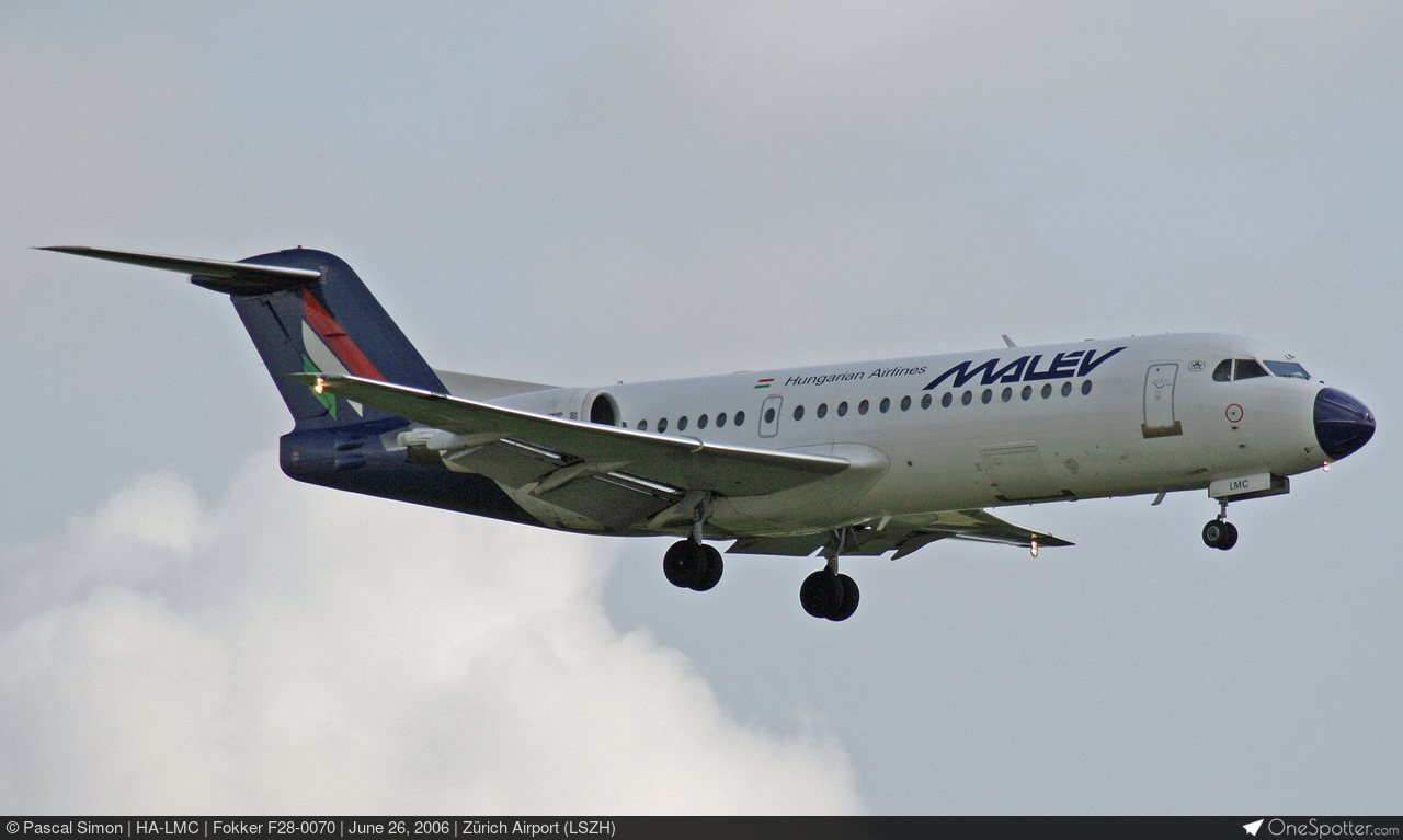 Fokker 70 | OneSpotter.com