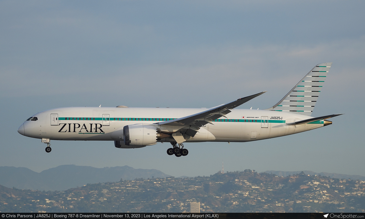 Boeing 787-8 日本航空 JA825J 1:200 JA825J - ZIPAIR Tokyo Boeing 787-8 Dreamliner, MSN 34835
