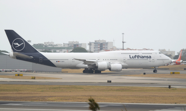 D-ABYC Lufthansa Boeing 747-830, MSN 37828 | OneSpotter.com