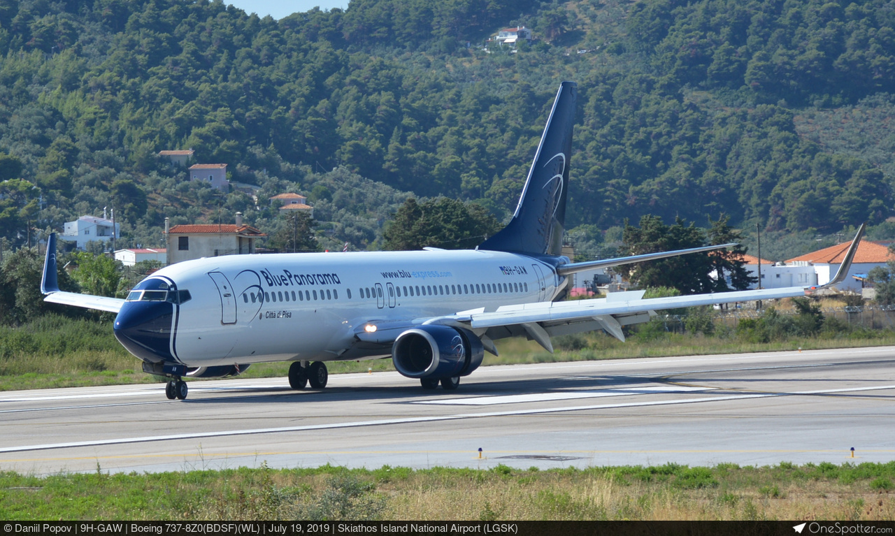 N302FL - Flight Lease Boeing 737-8Z0(BDSF)(WL), MSN 30072