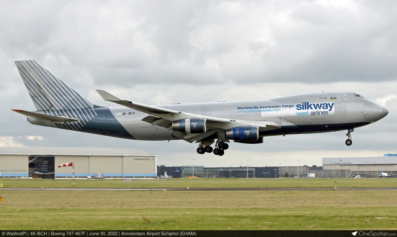 4K-BCH Silk Way West Airlines Boeing 747-467F, MSN 30804