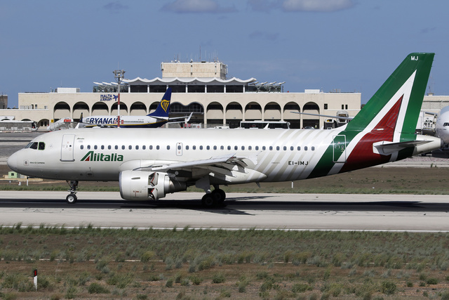 シベリアS7航空 Aviationtag A319 シベリアS7航空 Aviationtag A319 - メルカリ
