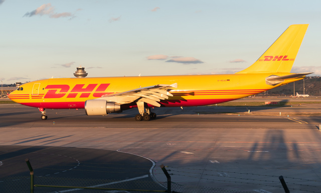 D-AEAO DHL Aviation Airbus A300B4-622R(F), MSN 711 | OneSpotter.com