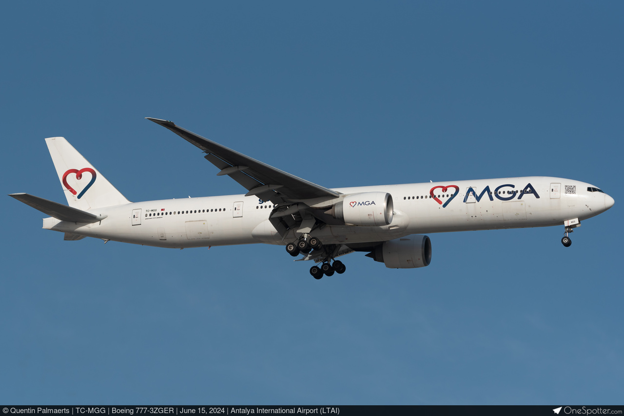 メル77737 TC-MGG Mavi Gök Airlines (MGA) Boeing 777-3ZGER, MSN 35302