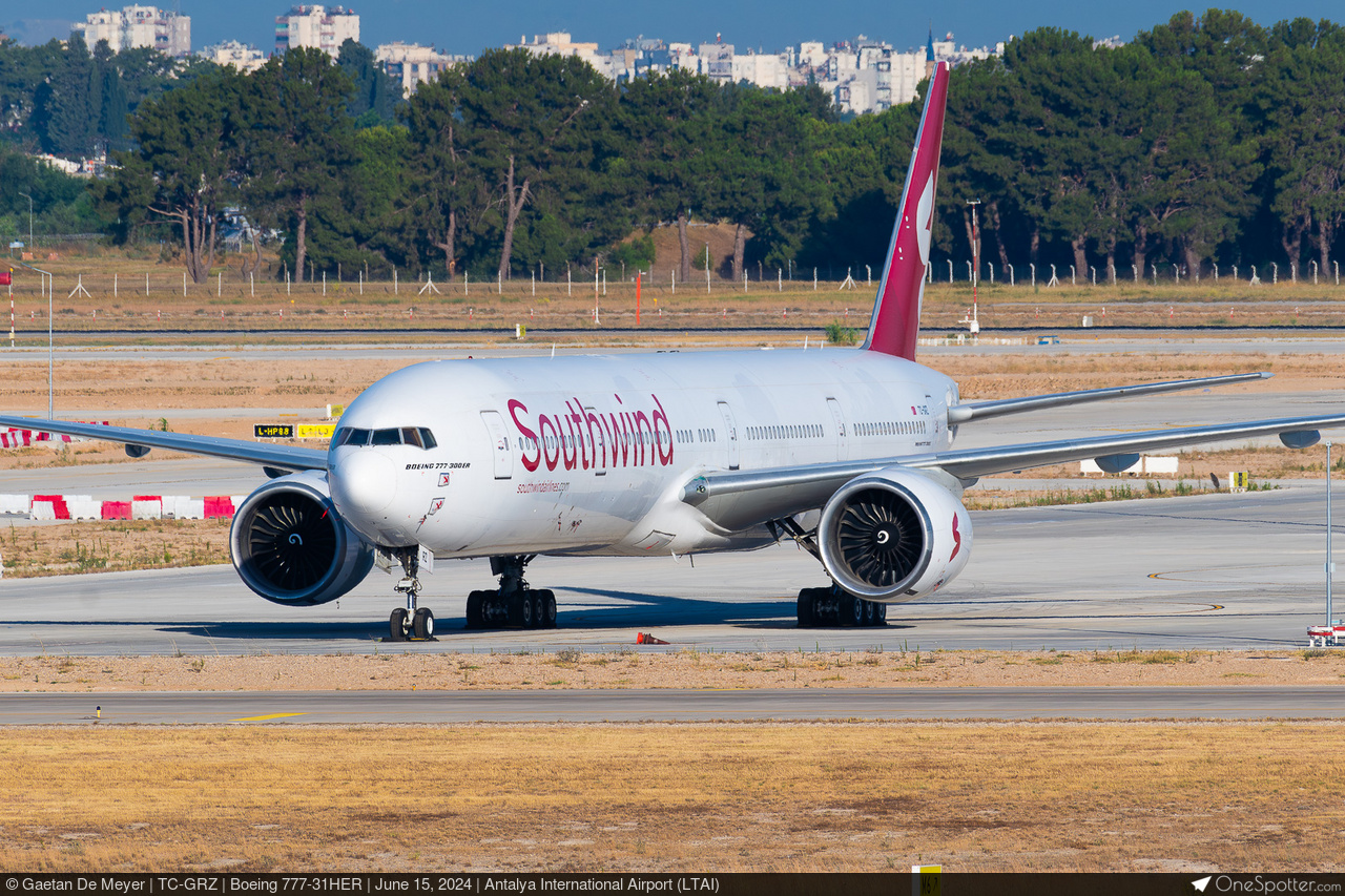 TC-GRZ Southwind Airlines Boeing 777-31HER, MSN 33501 | OneSpotter.com