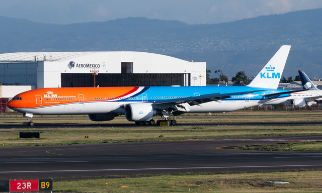 PH-BVA KLM Royal Dutch Airlines Boeing 777-306ER, MSN 35671