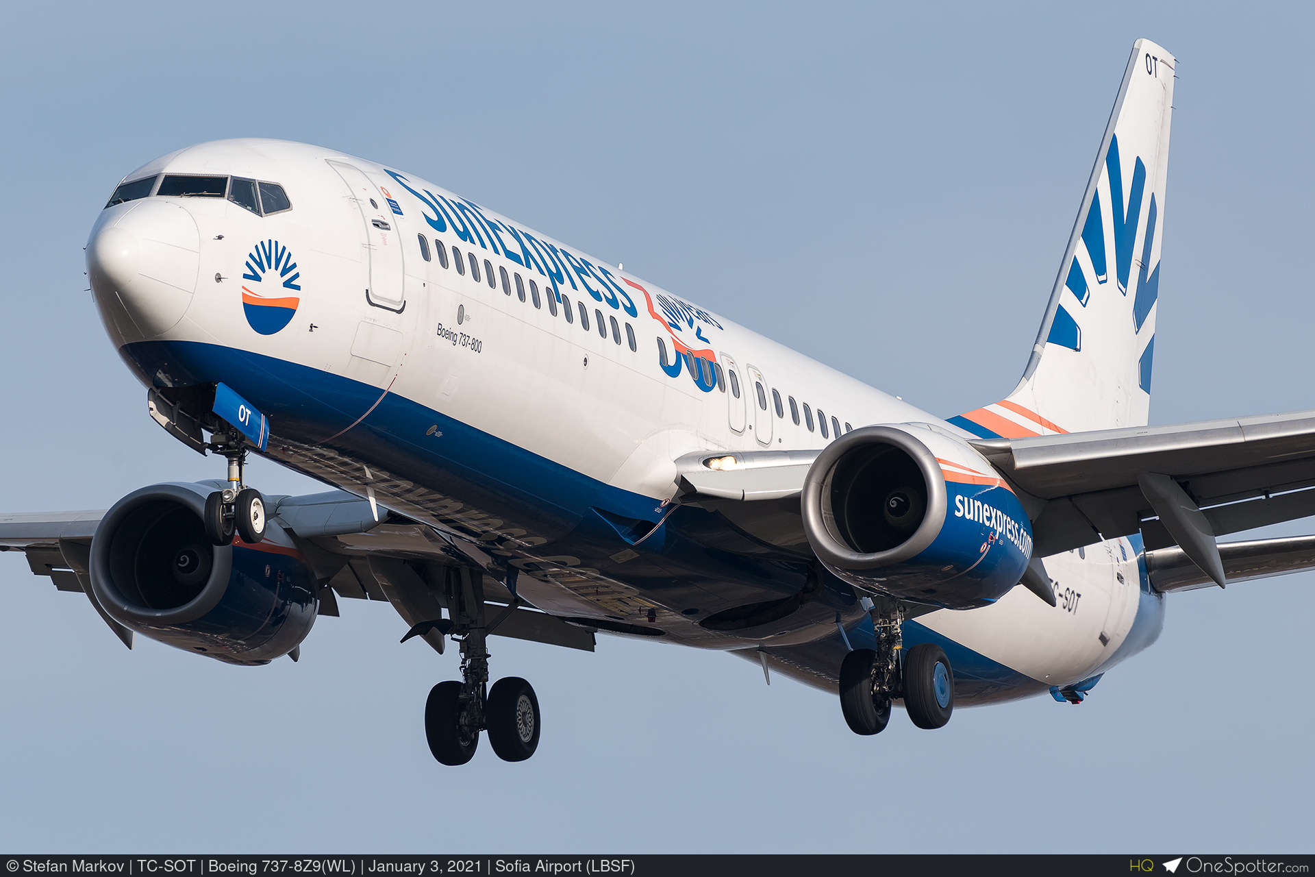 TC-SOT SunExpress Boeing 737-8Z9(WL), MSN 28178 | OneSpotter.com