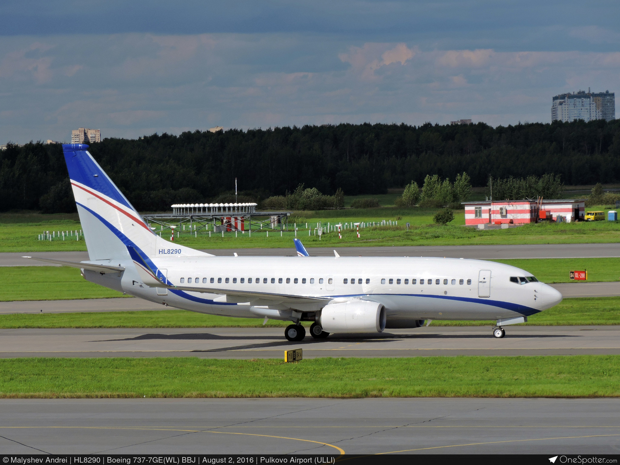 HL8290 Hyundai Boeing 737-7GE(WL) BBJ, MSN 41375