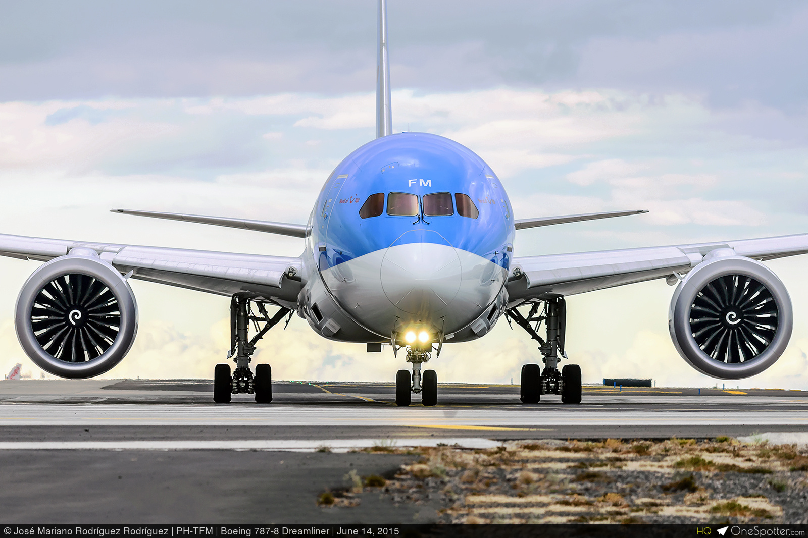 PH-TFM - Boeing 787-8 Dreamliner, Arke | OneSpotter.com