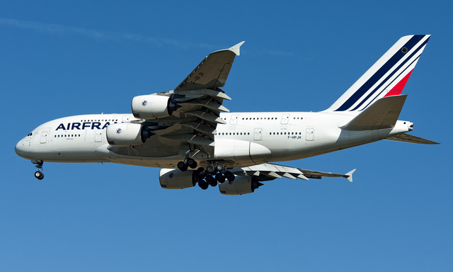 Herpa Air France Airbus A380-800 & A319 Model Set 1/500