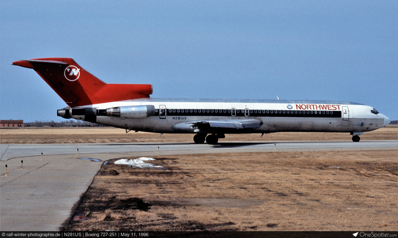 Boeing 727 | OneSpotter.com