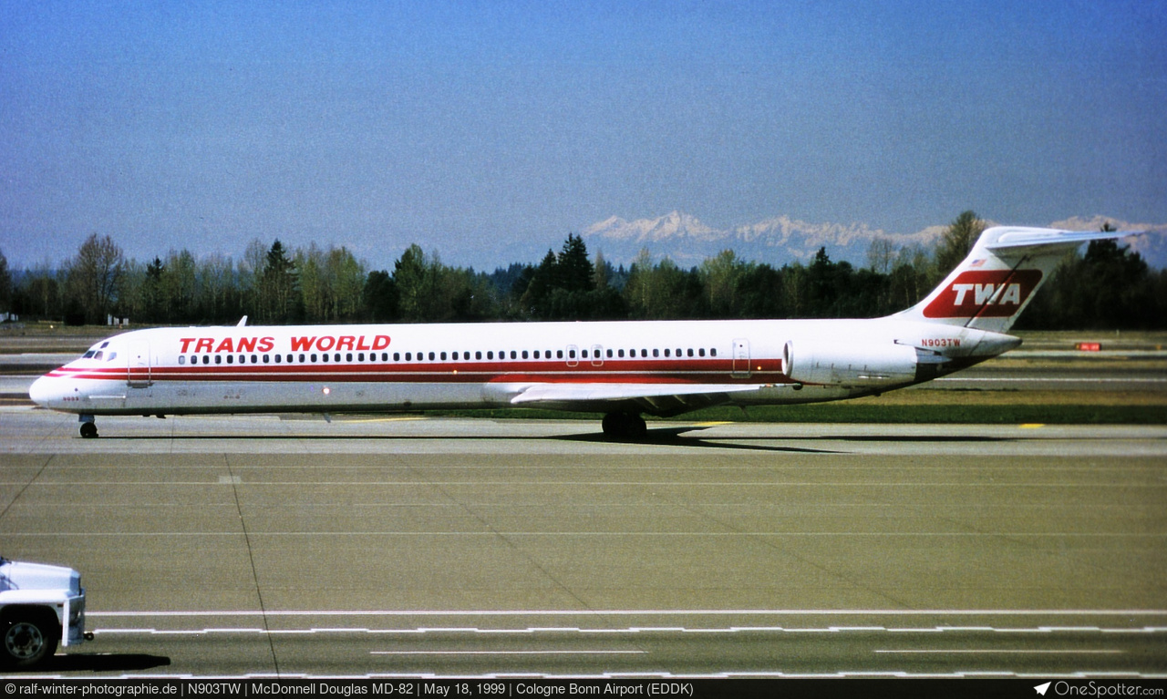❶　1/200　マクドネルダグラス　MD-80 DC-9-80 N980DC マクドネル・ダグラス DC-9 - Wikiwand