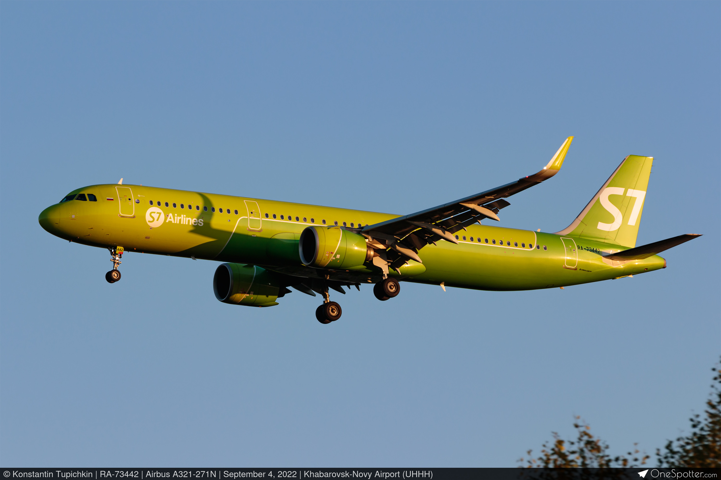 RA-73442 - S7 - Siberia Airlines Airbus A321-271N, MSN 8620