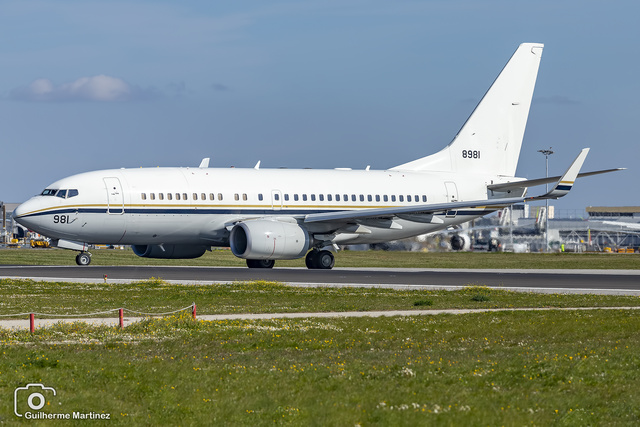 ゆぅ 168981 - United States Navy Boeing C-40A Clipper (737-7AFC), MSN