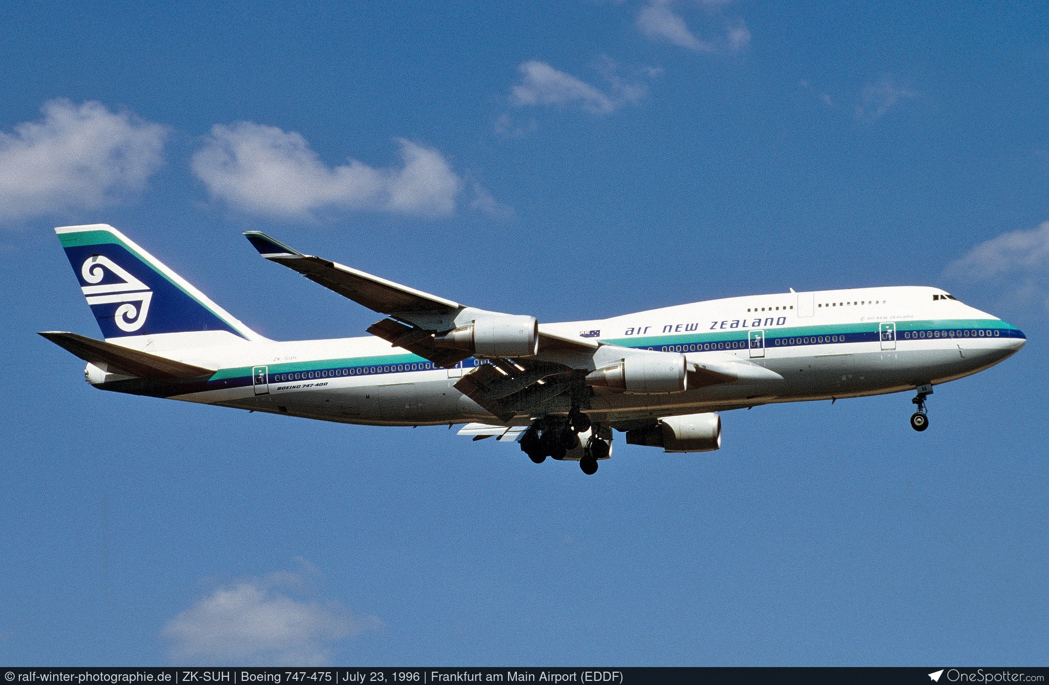 ZK-SUH - Air New Zealand Boeing 747-475, MSN 24896 | OneSpotter.com