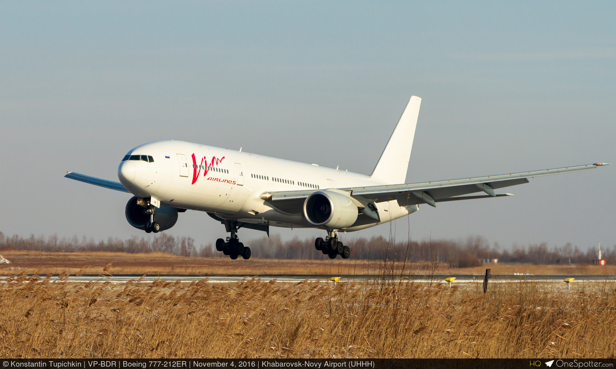 N822KW - Eastern Airlines Boeing 777-212ER, MSN 28532 | OneSpotter.com