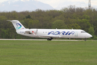 RA-67247 Air Express Bombardier CRJ-200LR (CL-600-2B19), MSN 7248 